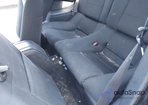 2014 Ford Mustang V6 z USA, uszkodzony, nr VIN 1ZVBP8AM2E5330069